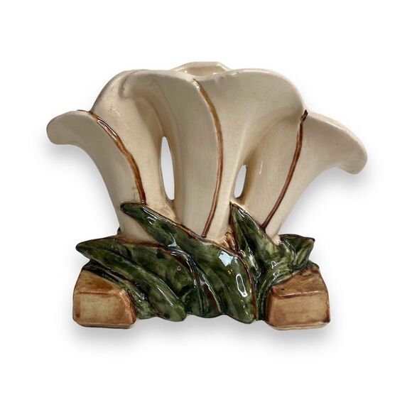 Vintage McCoy USA Triple Lily Vase 1950s Mid Century 7 Inch Tall Planter Beige - Picture 2 of 14